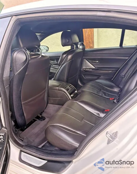 2017 BMW M6 Gran Coupe z USA, uszkodzony, nr VIN WBS6E9C54HG437454